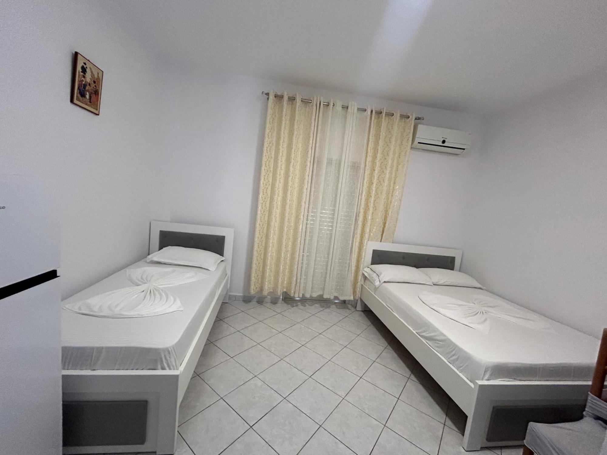 Caushi Apartments クサミル エクステリア 写真